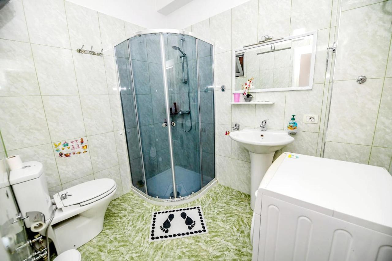 Happy Stories' In Centre Apartament Szkodra